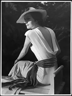 Sophisticated Prints: Low-Back Dress 1930s