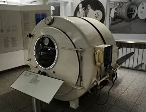 Images Dated 2nd January 2013: Low pressure chamber type Schroedter, 1960