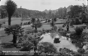 Pathways Prints: Lower Gardens in Bournemouth