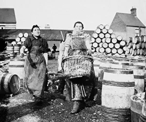 Lowestoft Fish Girls early 1900s