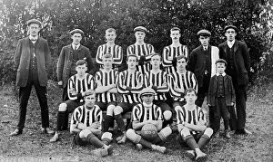 Russell Gallery: LRA Football Club 1908-1909