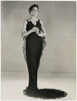 Images Dated 8th November 2019: LUCIEN LELONG GOWN 1930S
