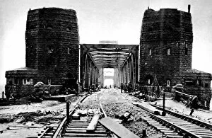 Division Gallery: The Ludendorff Bridge at Remagen; Second World War, 1945