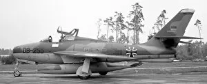 Images Dated 26th February 2021: Luftwaffe - Republic F-84F Thunderstreak DB-255