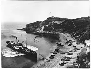Sea Front Prints: Lulworth Cove - 1925