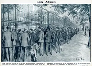 Midday Prints: Lunchtime scene on the Embankment, London, WW1