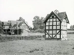 Luntley Court, Herefordshire, England