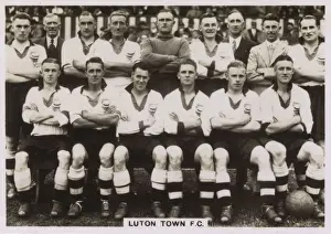 Trainer Prints: Luton Town FC football team 1936