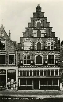 Alkmaar Gallery: Luttik Oudorp (House with the shovels) The Netherlands