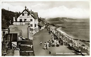 Images Dated 28th January 2021: Lyme Regis, Dorset - The Parade - looking East