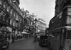Images Dated 29th November 2011: Lyric and Apollo theatres on Shaftesbury Avenue