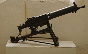 Images Dated 9th August 2007: Machine gun. Military Museum of the Citadel. Gjirokaster. Re