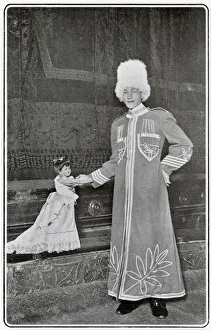 Images Dated 28th October 2019: Machnow the Giant & Madame Chiquita, London Hippodrome