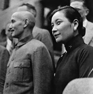 Images Dated 19th August 2011: Madame Chiang Kai-Shek and husband, 1941