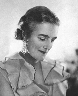 Dignity Gallery: A Madame Yevonde portrait of Mrs Winston Churchill