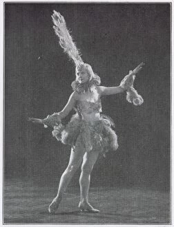 Trocadero Gallery: Madeline Gibson in the Champagne Time cabaret show (1928)