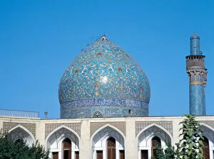 Arabesque Gallery: Madrasah-i Madar-i Shahh. dome and minarets. Isfahan. Iran