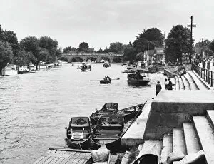 Oars Collection: Maidenhead 1950S