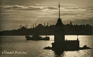 Bosphorus Gallery: Maidens Tower (Kyz Kulesi), also known as Leanders Tower