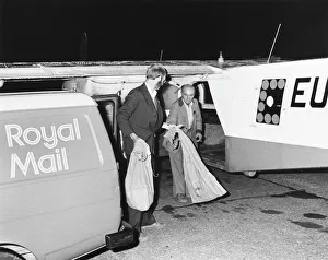 Images Dated 7th February 2008: Mail Aeroplane 1970S