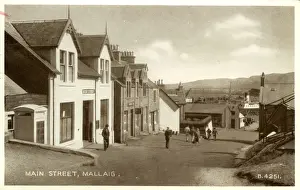 Main St