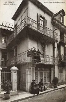 Proprietor Prints: Maison Latapie, Lourdes, France - 4-8 Rue de la Fontaine