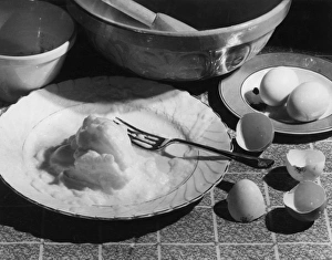 Mixing Gallery: Making Meringues