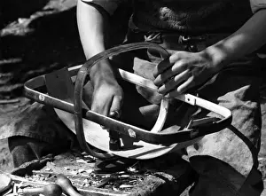 Hurstmonceaux Prints: MAKING A TRUG BASKET