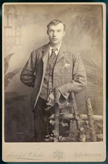 Images Dated 6th August 2017: MALE TYPE / TWEED SUIT 19C