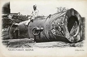 Muhammad Collection: Malik-I-Maidan at the Bijapur Fort, Karnataka, India