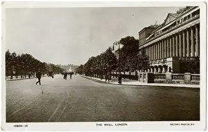 The Mall, London with Carlton House Terrace (right)