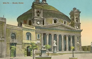 Images Dated 23rd April 2019: Malta - Mosta Church and Maltese Island Tour Buses