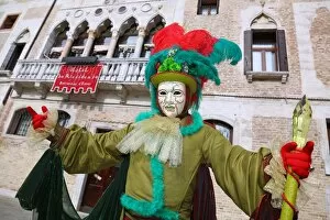 Images Dated 9th February 2013: Man wearing Venice Carnival Costume