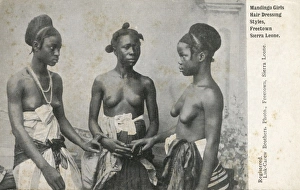 Images Dated 21st March 2011: Mandinka Girls - Sierra Leone, Africa