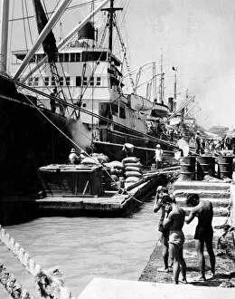 Cargo Gallery: Manila Docks