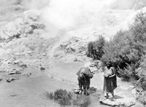 Maoris Collecting Water