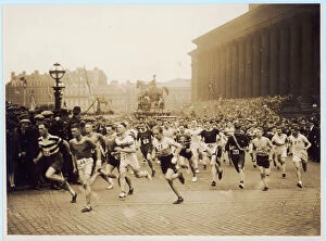 Crowds Collection: Marathon 1927
