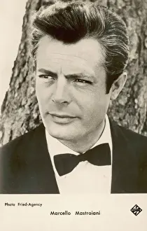 Marcello Mastroianni / Ufa