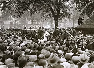 Demonstrators Collection: March of Unemployed Men and Women - Demo in Hyde Park
