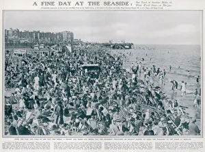 Beaches Collection: Margate beach during heatwave