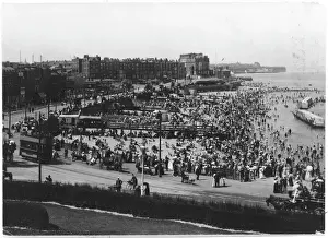 Thanet Prints: Margate Crowded Beach