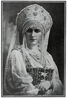 Mademoiselle Collection: Marie -Louise Derval, actress