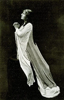 Praying Collection: Marie Louise Edvina, opera singer