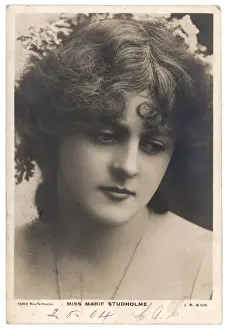 Marie Studholme / Postcard