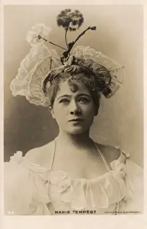 Lacey Prints: Marie Tempest with hat of Clock Dandelions