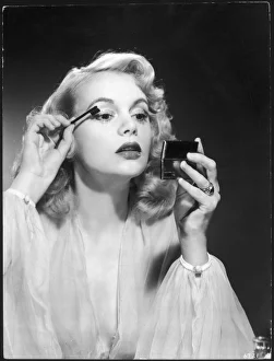 Mascara Gallery: Marie Wilson / Mascara