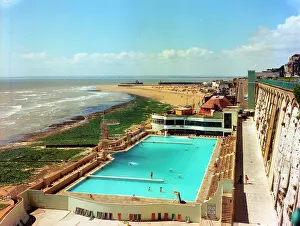 Ramsgate Prints: The Marina bathing pool, Ramsgate