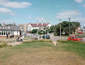 Marine Drive, Barton-on-Sea