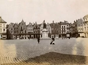 Images Dated 15th May 2017: Market Square, Bruges, Belgium