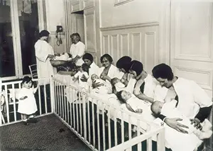 Child Birth Prints: Married Mothers Clinic